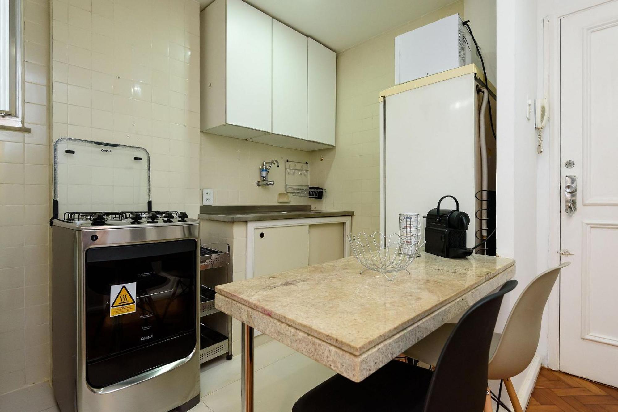 Em Ipanema A 500m Da | Jg 40/104 Apartamento