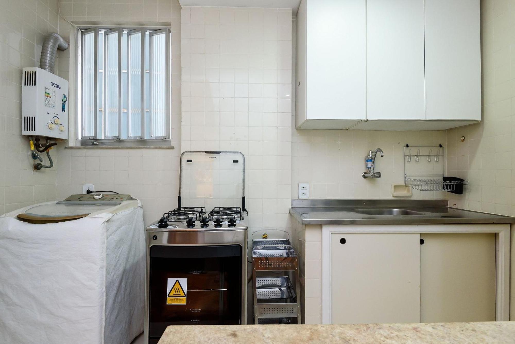 Apartamento Omar Do Rio - Jg 40/104: Ipanema, Internet 250mbps, Smart Tv, Workstation, 20m Do Metrô General Osório E A 500m Da De Ipanema *